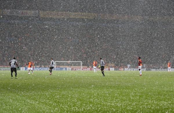 Kaan Yakuphan: Aklmda deli sorular. Hakemin karla ilgili kt ans ne olabilir?