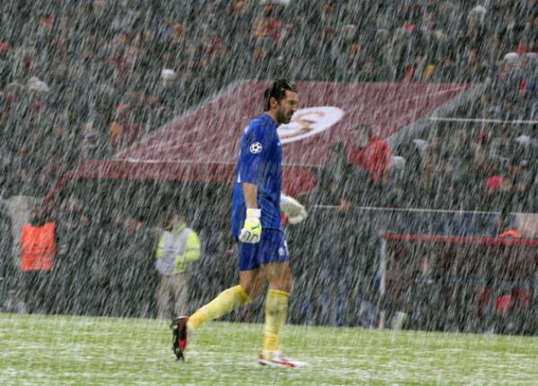 Yavuz Sekin: Hakem , kardan adam ile bir ansn hatrlam olabiliir..
