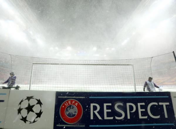 Yildiz Tilbe: bi tane kapal futbol sahasna ihtiyacmz var ozaman