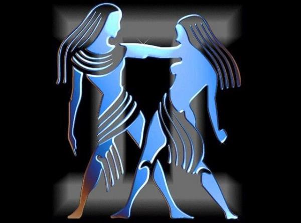 <p><b>kizler </b></p>  Uzak durmakta fayda var. enesi yle dktr ki, esir ald m, yanarsn.