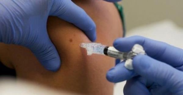 Enjeksiyonla yaplan grip as aktif deildir. Bazen ocuklara yaplan burun spreyi eklindeki grip as etkisi zayflatlm canl bir virs ieriyor. Fakat bu ann iindeki mikrop soua uyumludur.