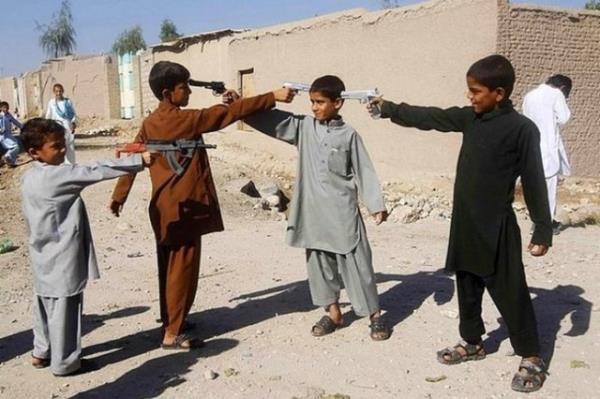 Afganistan'da ocuk olmak..