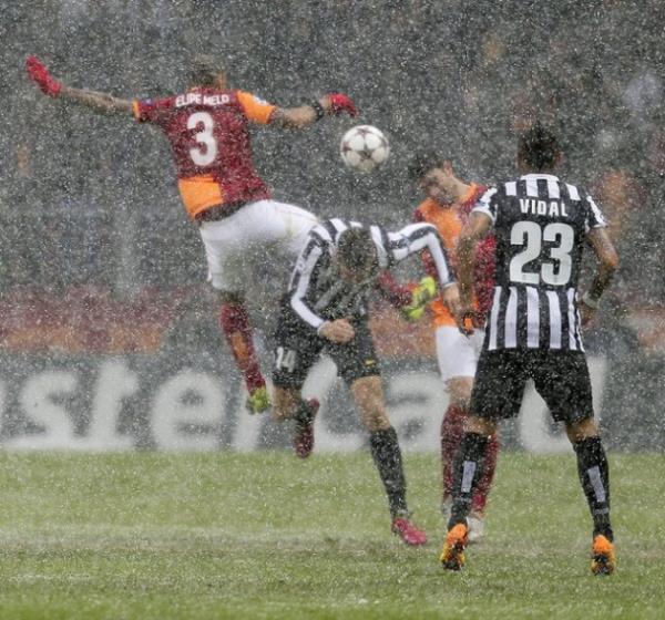 @aynenayneenn Galatasaray ' l olmakla gurur duyduum birgn daha ...