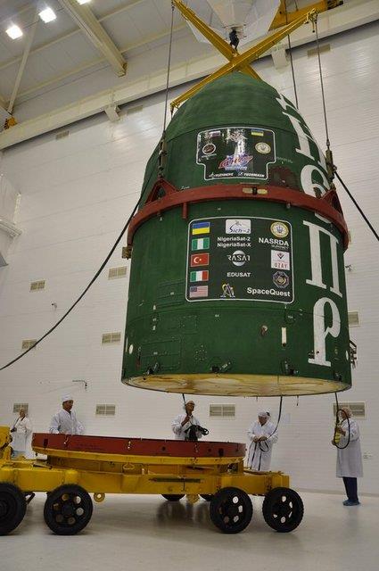 <p><b>AMA</b></p>  BiLSAT Projesi ile bir uydunun tasarmndan yrngede devreye alnmasna kadar geen her evrede kazanlan bilgi ve beceriyi pekitirmek,  Gncel teknolojileri kullanarak uzay ortamna uygun sistemler gelitirmek ve uzayda baaryla altrarak bu sistemlere uu tarihesi kazandrmak,  Trkiye?nin uzaktan alglama alannda ihtiyalarna azami lde cevap vermek,