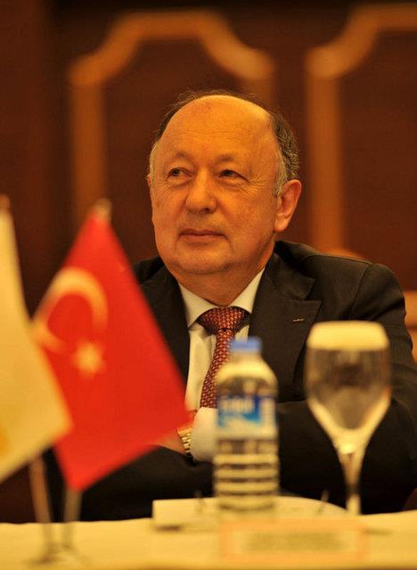 Aselsan'n fabrika al iin Kazakistan'da bulunan Genel Mdr Cengiz Ergeneman, basn mensuplarnn sorularn yantlarken unlar syledi: