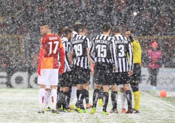 TT Arena dardan Wembley, ieriden Kamil Ocak stad :)