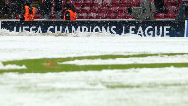 Bir de "Galatasaray 11 Aralk'ta Avrupa'da olamaz!" diye espri yapan renkdalarmz vard :-) Yarn maa bile kacaklar.!