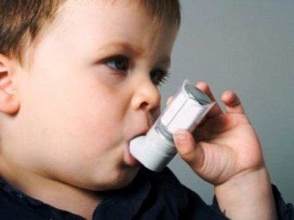 Astmn gelimesinde allerji ok nemli bir rol oynamaktadr. Saptanan bir allerjen varsa bundan kanlmal ve koruyucu nlemler dikkatle uygulanmaldr.