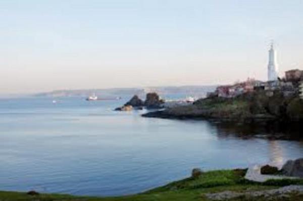 <b>stanbul'un yzmeye elverili olmayan noktalar...</b>  <p><b>Silivri atalca Beldesi Knal Deresi Mevki n,</b></p>