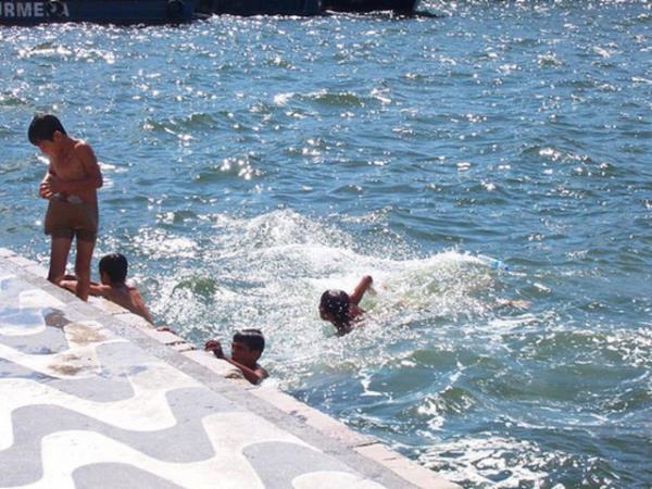 <b>stanbul'un yzmeye elverili olmayan noktalar...</b>  <p><b>Kabakoz Deresi</b></p>