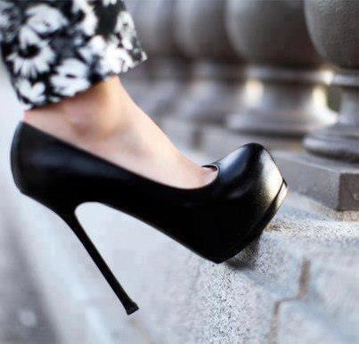 Son gnlerde Trkiye'de 38 milyon ift basketbol ayakkabs ithal edilmesine izin verildi.