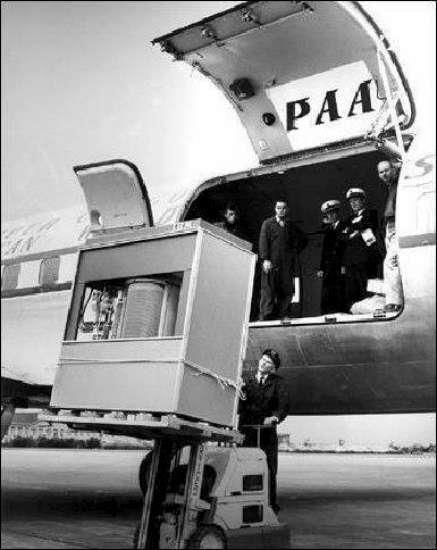 �lk harddisk 5 mb idi..