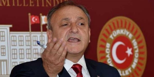 MHP zmir Milletvekili ve Grup Bakanvekili Oktay Vural, AK Partili vekilleri kar en sert yapan isimlerin bandan geliyor. Vural, bu performansyla mevkinde vazgeilmez olduunu spatlad.