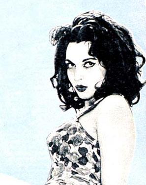 Aslnda yapmak istedii kameralarn karsna gemek film evirmekti. Yeilama dnd ancak artk sinema sektr deimiti.     Aylarca kendisine uygun bir rol verilmesini bekledi.. Ama bekledii haber bir trl gelmedi.