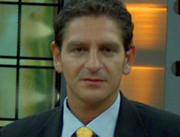 Gntekin Onay: "Ne yazk ki Trk futbolunda kz altndan buza, ate olmayan yerden duman kmyor."