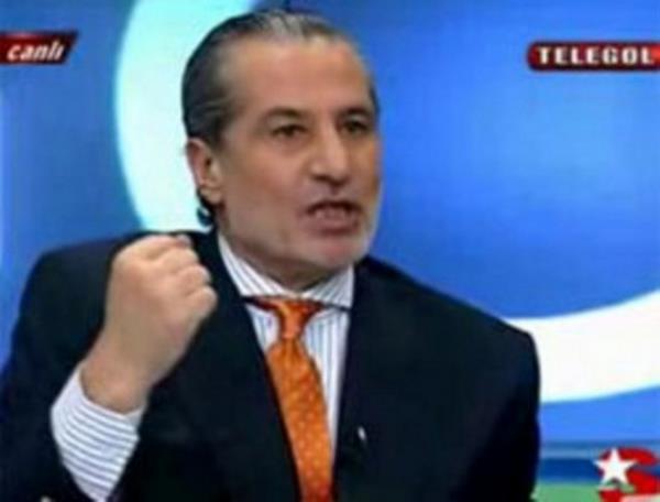 GKMEN ZDENAK: "Mehmet Yldz, ok gl beygir gibi. Alnmasn da... Bana da ay diyorlard, sorun deil. Ben aylmla iftihar ederim."