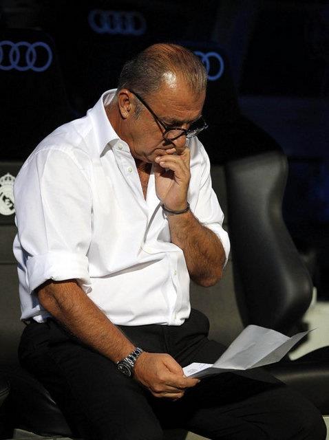 FATH TERM "You! Without ball, shut up!" (Terim, rakip futbolculardan birine sesleniyor)