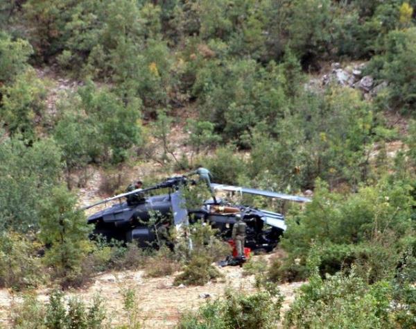 <p><b>7 MART 2009</b></p>   Kayseri'nin Pnarba ilesi yaknlarnda askeri helikopter dt. 2 pilot ehit oldu.