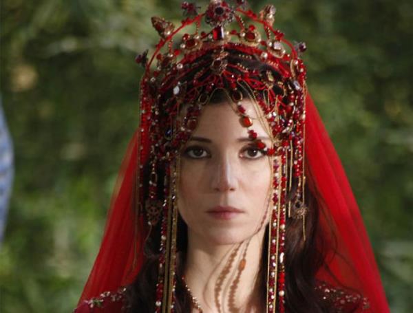 <p><b>Selma Erge (Hatice Sultan)</b></p>  Hatice Sultan I. Selim ile Aye Hafsa Sultan'n kz, I. Sleyman'n da kz kardeidir.