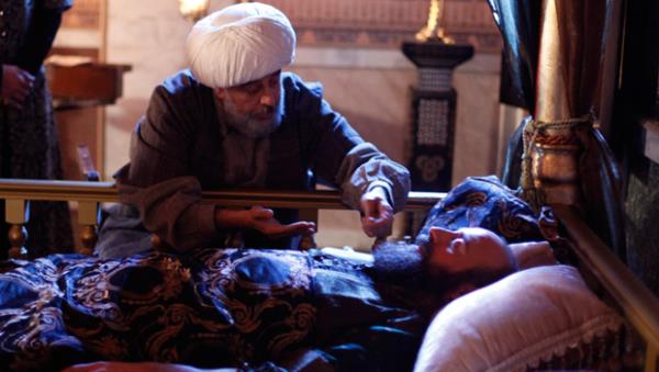 Hamdi Alkan (Yahya Efendi)Sultan Sleyman'n st kardeini canlandrd.