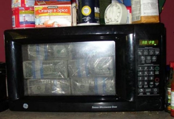 Zavall adam, sdramaynca gitmi bir frn daha alm