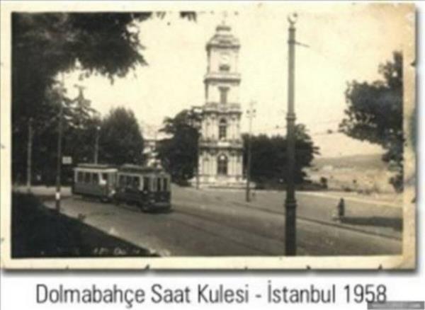 <b>Dolmabahe Saat Kulesi</b>