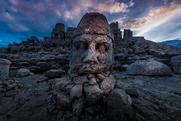 Adyaman: Nemrut Da. Fotoraf, Coolbiere. A