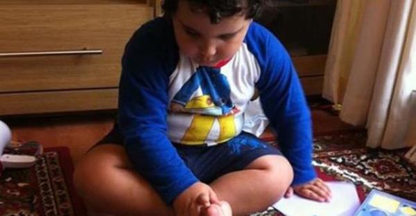 Okula iki yanda baladnda zeka ya 9 olarak llen Sherwyn annesi Amanda Sarabi, Olumun genel kltr inanlmaz. Her ey hakknda bilgisi var. 4 yanda olduuna ben bile inanamyorum. dedi.