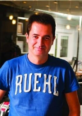 Ilcal bu iddialara, "Alex`i ok seviyorum. ok yetenekli ve iyi biri. Ama u an iin yle bir ey grnmyor. Ama yaptrsam yaptrrm.``