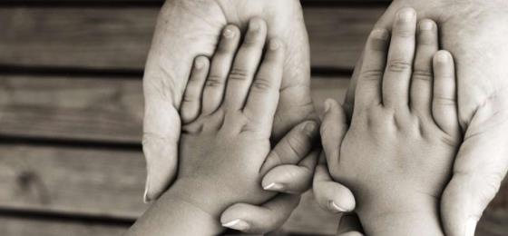 Onlar hepimizin hafzalarnda kazl olarak duran olaylarn, dizilerin, programlarn ba kahramanlar. Onlar bir yerde grdmzde aklmza direkt kahraman olduklar olaylar, sahneler geliyor. Ama gelecek nesiller onlar grdklerinde akllarna hibir ey gelmeyecek...