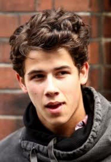Nick Jonas Tip 1 Diyabet Hastas