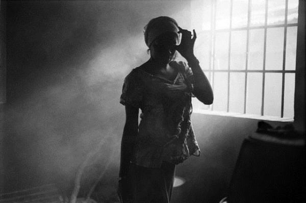 <b>nsan Kategorisi Mansiyon dl</b> Arabic, Dnyann en byk ehirlerinden New York'ta dodu. New York, Bronx'un gbeinde byd ve okula gitti. 13 yana geldiinde babas onu Gambia'da kk bir kasaba olan Baja Kunda'ya gndermeye karar verdi...