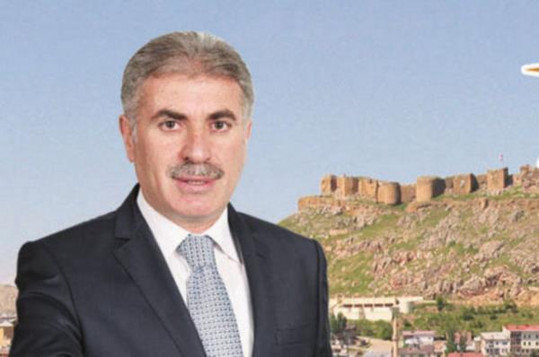 AK Parti Bayburt Belediye Bakan Aday Mete Memi