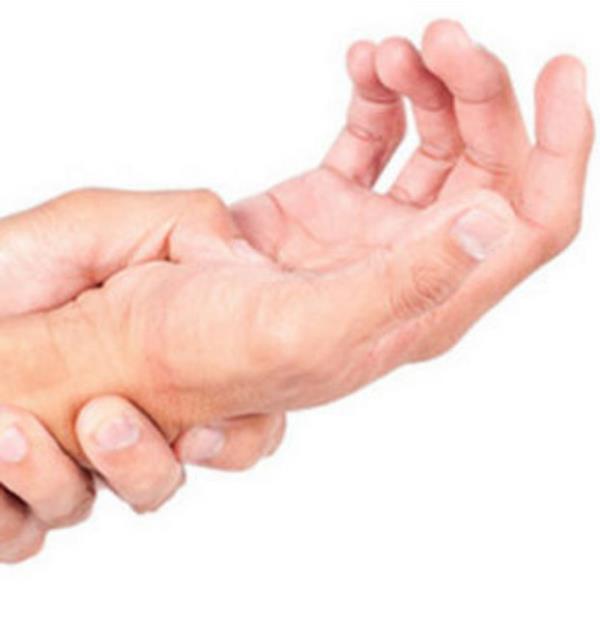 Titreme (tremor) vcudun bir ksmndaki kaslarn istemsiz olarak ritmik bir ekilde kaslmas ve gevemesi sonucu ortaya kan hareketlerdir.