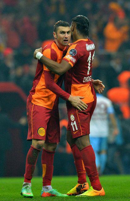 Ma�tan notlar: Drogba bazen egosu y�ksek itici star , Sabri trivelay� yeni ��renmi� ergen, Onur da �lkenin net en iyi T�rk kalecisi...