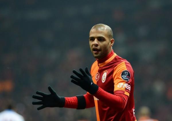 Onur K�vrak der susar�m. DROGBAm�z�nda ma� sonunda Onuru alk��lamas� da ayr� bir olay. helal olsun Onur, helal olsun DROGBA