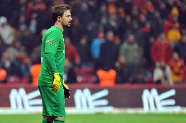 @zubeyiral Allah ''Pirlo vurdu ve Onur, Pogba vurdu Onur kurtard�.'' c�mlelerini duymay� nasip etsin yolun a��k olsun Trabzon..