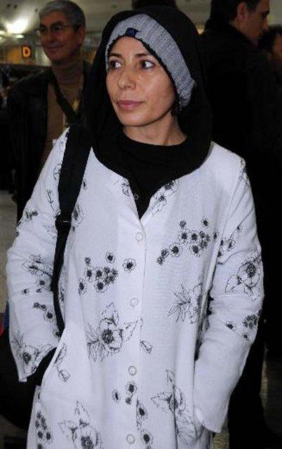 G�lben Ergen, �ntizar, Burcu G�ne�,Bedia Akart�rk ve k�z� Umre ziyareti i�in kutsal topraklara gittiler