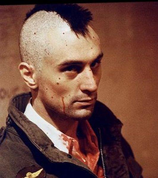 Travis Bickle karakteri, Robert De Niro 'nun Taxi Driver'de canlandrd, kendini ehirdeki ktleri yok etmeye adam vietnam gazisi, taksici karakterdir...