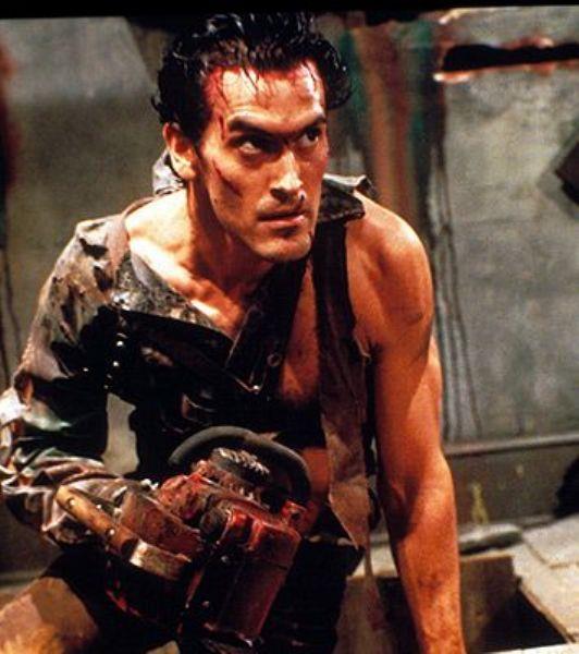 <p><b>Ash</b></p>  Evil Dead I, II & Army of Darkness filminde Bruce Campbell'in canlandrd Ash karakteridir...