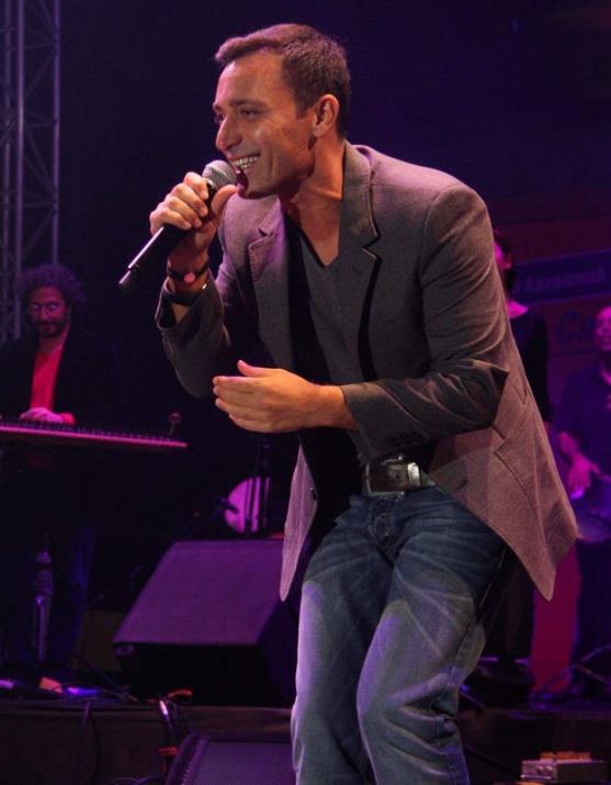 Mustafa Sandal: 250 bin TL