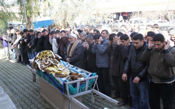 ubat aynda, Cilvegz Snr Kaps'nda da bomba ykl ara patlatld. Patlamada, 3' Trk 10'u Suriyeli 14 kii hayatn kaybetti, 13' ar 28 kii yaraland. Ar yaral 1 Trk'n daha 12 ubat'ta tedavi grd hastanede vefat etmesiyle olayda 4' Trk 14 kii hayatn kaybetti.