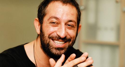 <p><b>Cem Ylmaz</b></p>    <b>Twitter ad:</b> @CMYLMZ     <p><b>Takipi Says:</b> 5 milyon 485 bin 134</p>