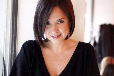 <p><b>Aye zylmazel</b></p>    <b>Twitter ad:</b> @ayseozyilmazel     <p><b>Takipi Says:</b> 2 milyon 276 bin 840</p>