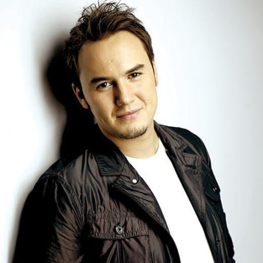 <p><b>Mustafa Ceceli</b></p>    <b>Twitter ad:</b> @mustafaceceli     <p><b>Takipi Says:</b> 2 milyon 627 bin 523</p>