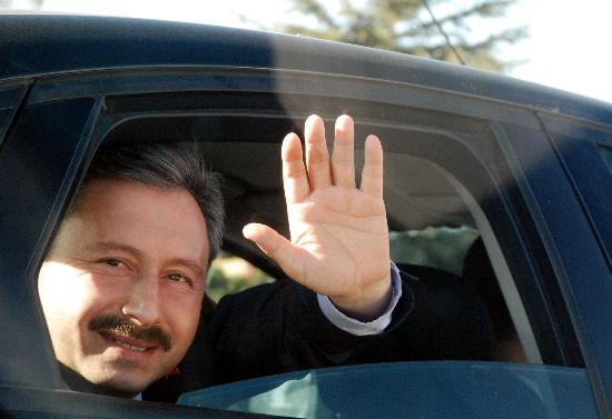 Ktahya Milletvekili dris Bal, AK Parti'den istifasn TBMM Bakanl'na sundu. Bal, siyasete bamsz milletvekili olarak devam edeceini aklad.