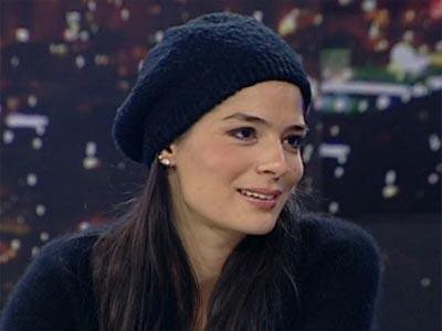 <b>Asuman Krause:</b> Ebru Gnde Canm Arkadam yi -kt Gnde tabiki yanndayz!! Seni tanmayanlarn n yarglarn tiye bile alma