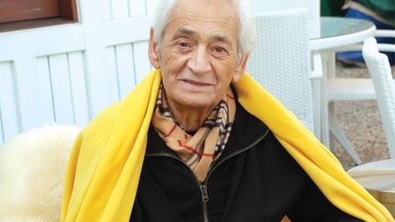 Bir sredir mide kanseri tehisiyle hastanede tedavi altnda olan sanat Adnan enses'in hayatn kaybettii bildirildi.