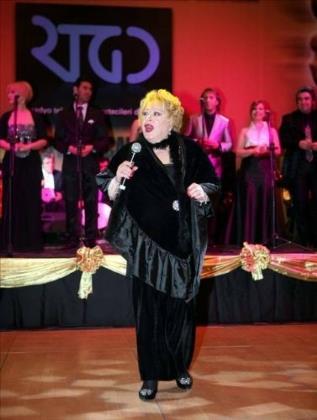 Muazzez Abac - Akrep