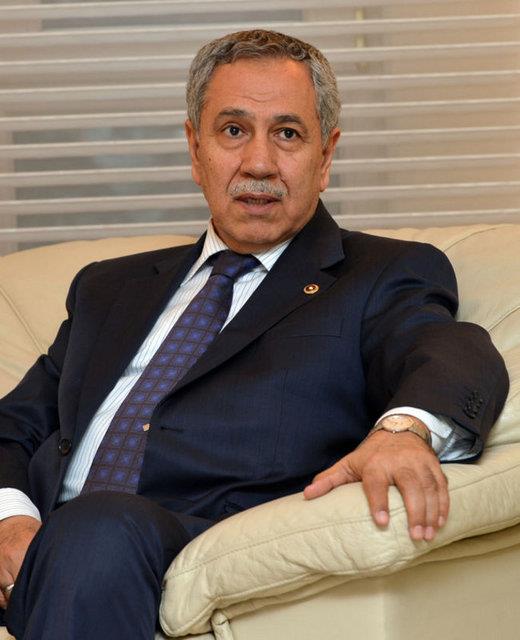 Babakan Yardmcs Blent Arn